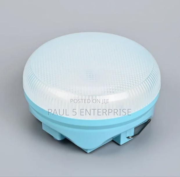 100w Solar Reachargeable Lamp photo 3