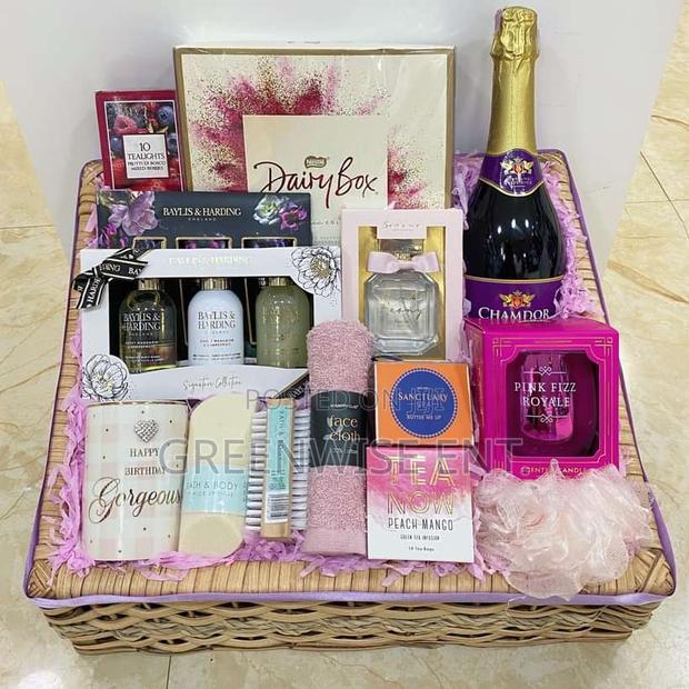 Classic Celebration Hamper photo 2