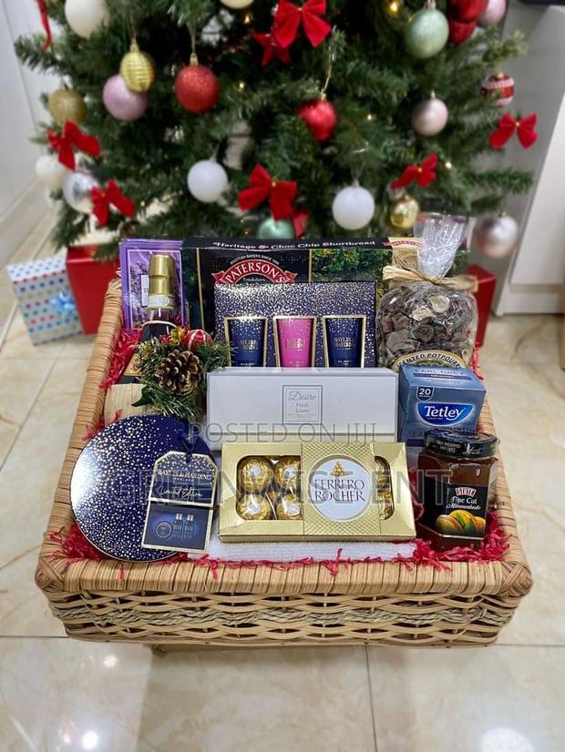 Classic Celebration Hamper photo 4