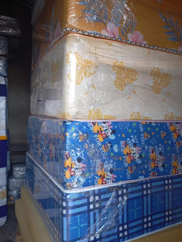 High Density Double Mattress · Photo 2