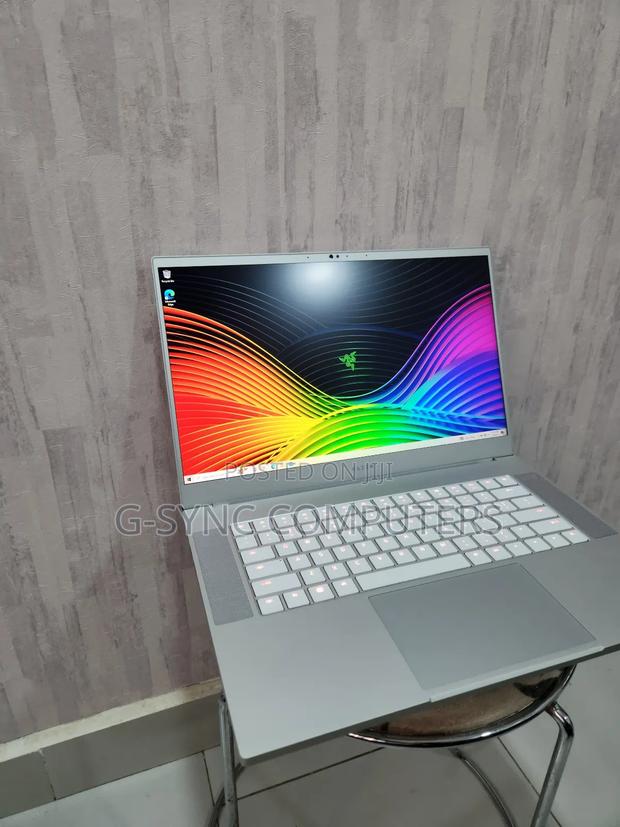 Laptop Razer Blade Advanced 16GB Intel Core i7 SSD 512GB