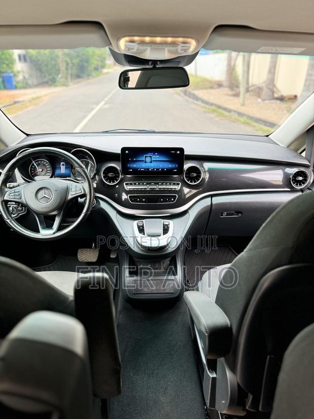 Mercedes-Benz Viano 2021 Gray