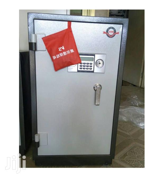 Money Safe · Photo 2
