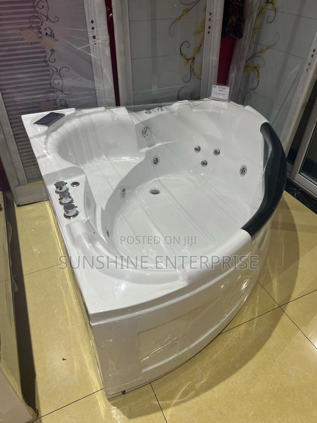 Jacuzzi-corner · Photo 3