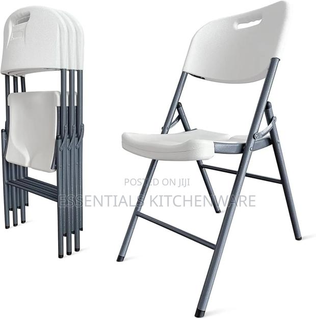 Plastic Foldable Chair · Photo 4
