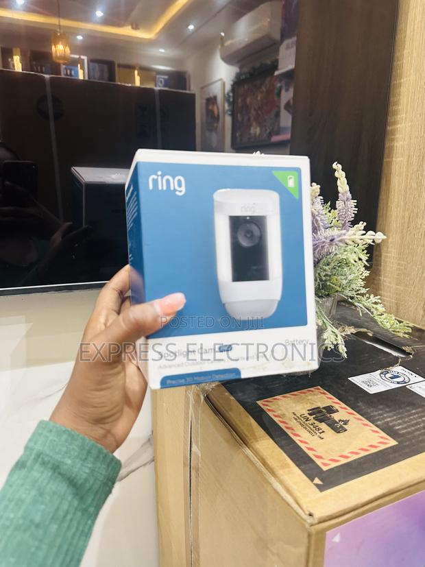 Noise Cancellation Ring Cam Stoplight Pro · Photo 2