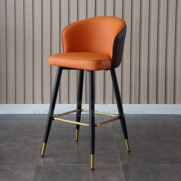 Bar Chair /Counter Chair · Photo 1