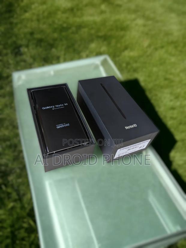 New Samsung Galaxy Note10 256 GB Gold