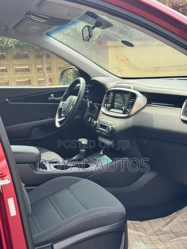 Kia Sorento 2.4L L FWD 2020 Red photo 6