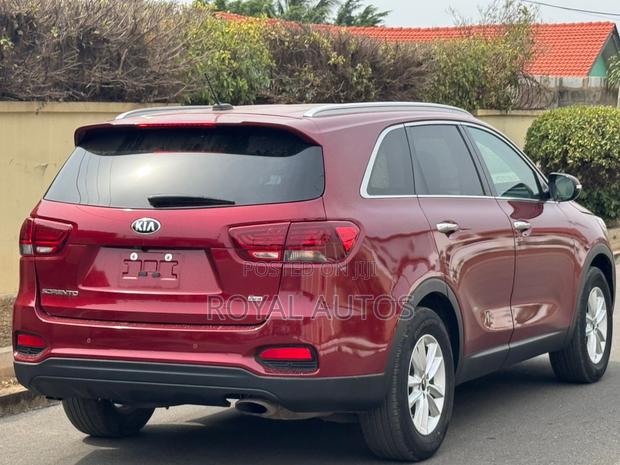 Kia Sorento 2.4L L FWD 2020 Red photo 3