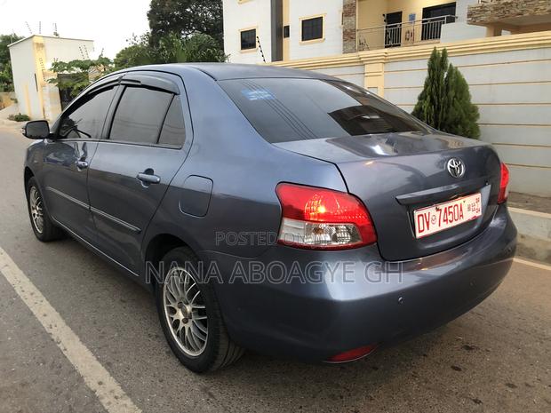 Toyota Vios 2011 Gray