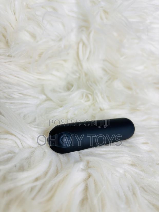 Rechargeable Mini Bullet Vibrator · Photo 4