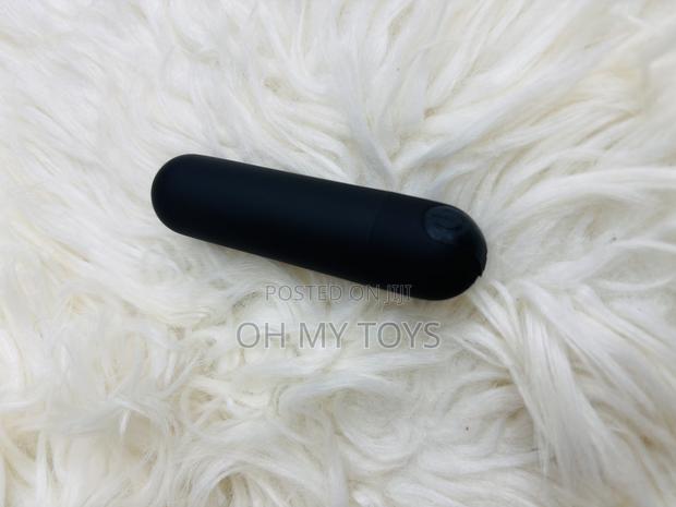 Rechargeable Mini Bullet Vibrator · Photo 3
