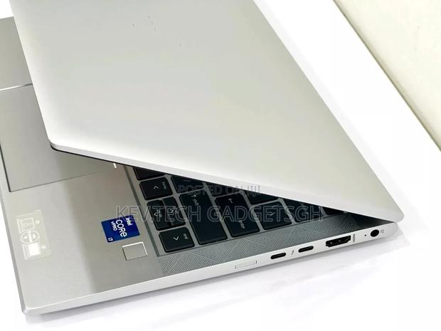 Laptop HP EliteBook 830 G8 16GB Intel Core i7 SSD 512GB photo 4