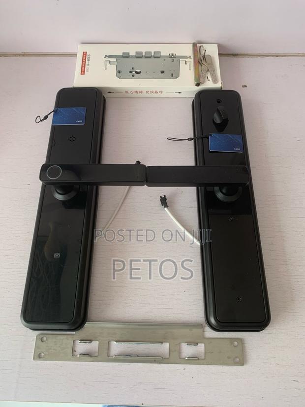 Smart Doorlock · Photo 4