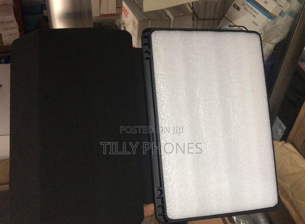 Galaxy Tab S9fe/S10fe Case · Photo 4