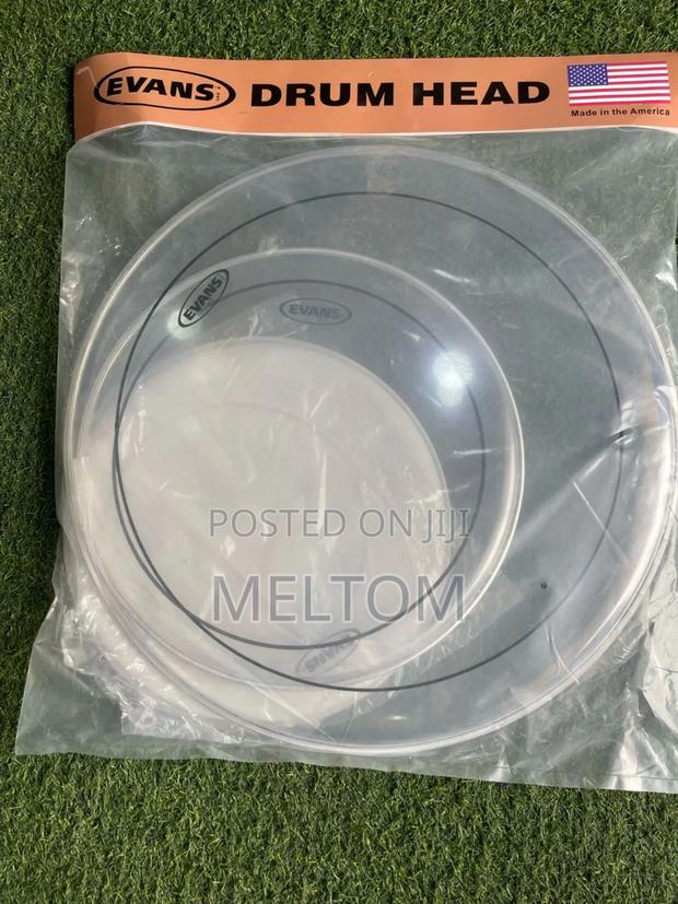 Evans 5-Piece Drum Head Vellum Set · Photo 1