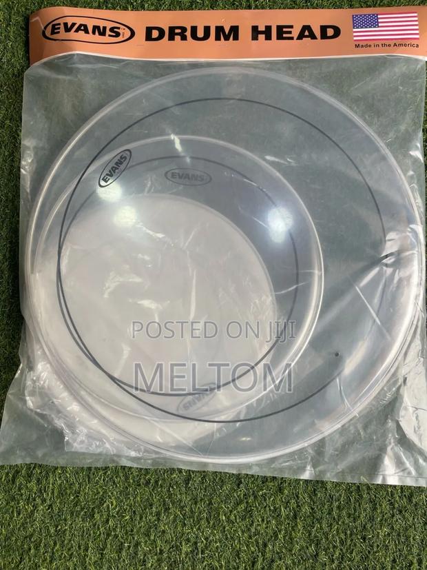 Evans 5-Piece Drum Head Vellum Set · Photo 2