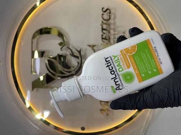 Amlactin Daily Vitamin C Lotion · Photo 2