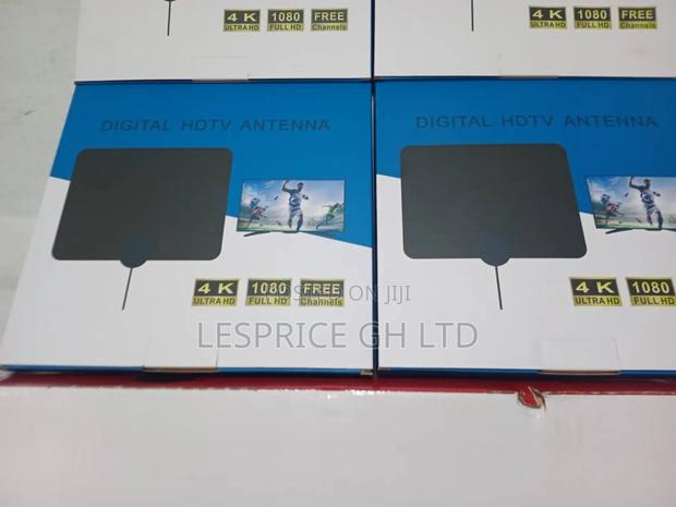 HDTV Antenna - 300 Mile, Long Cable! · Photo 2