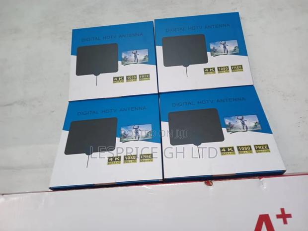 Top- Rated HDTV Antenna: 300 Miles, Great Value! · Photo 2