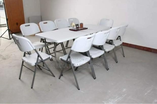 Foldable Table 10 Seater · Photo 3