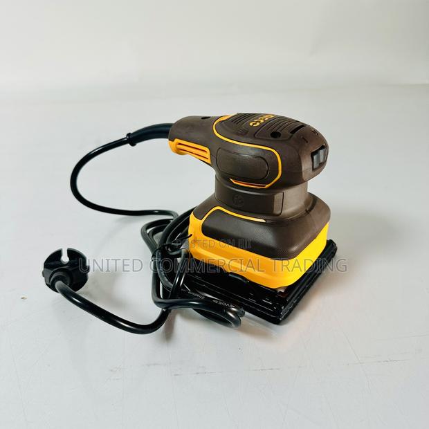 Palm Sander (240W) · Photo 4