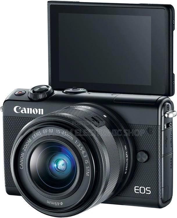Canon M100 Camera · Photo 2