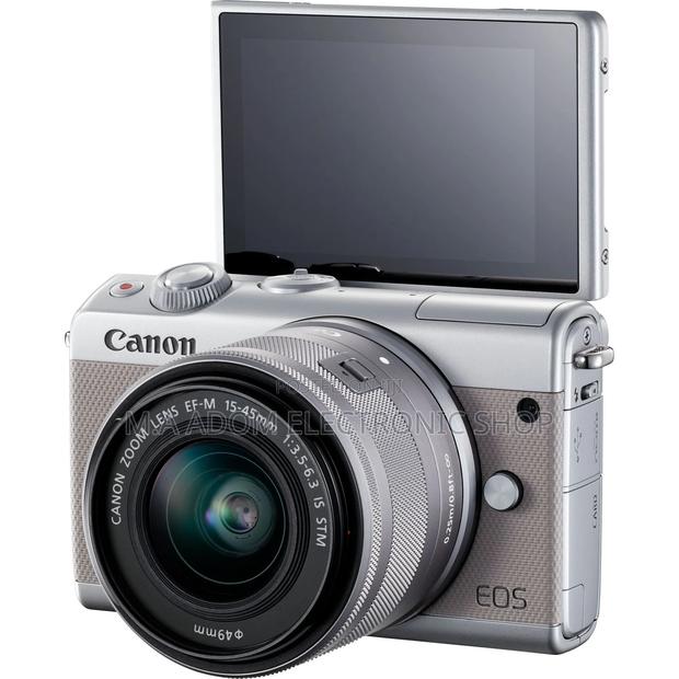 Canon M100 Camera With Two Lens · Photo 3