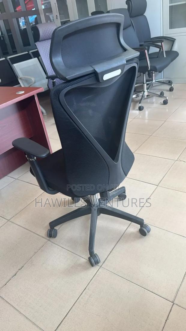 Brand New Chair · Photo 2