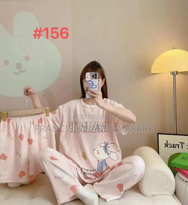Cartoon 3 in 1 Nightwears Wholesale photo 3