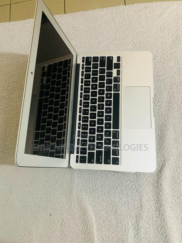 Laptop Apple MacBook Air 2013 4GB Intel Core I5 SSD 128GB photo 4