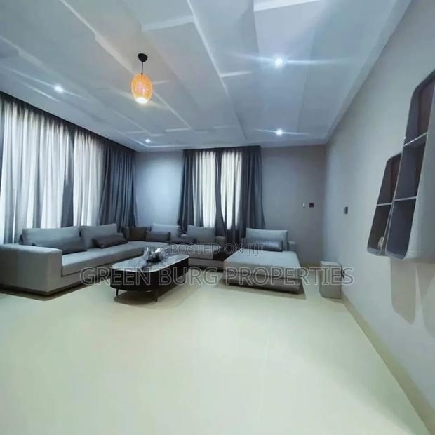 Furnished 5bdrm Mansion in East Legon for sale photo 5