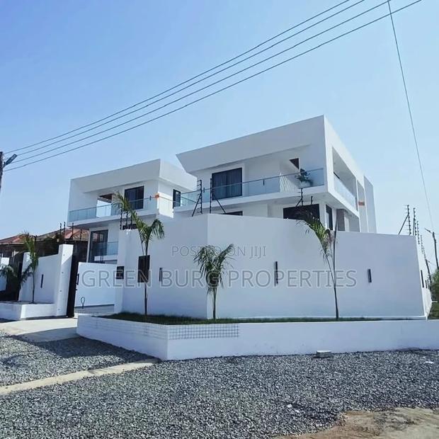 Furnished 5bdrm Mansion in East Legon for sale