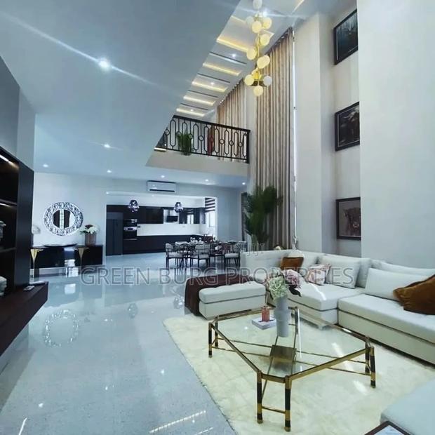 Furnished 5bdrm Mansion in East Legon for sale photo 4