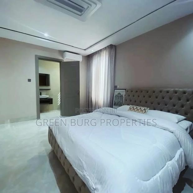 Furnished 5bdrm Mansion in East Legon for sale photo 9