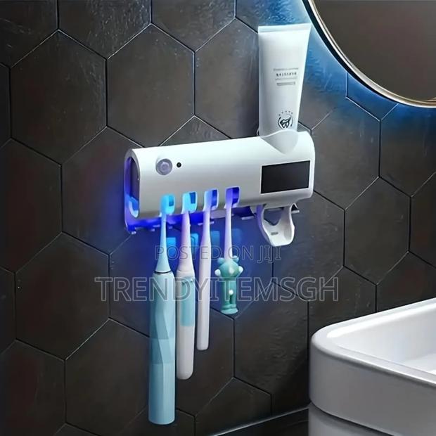 Multifunction Toothpaste Sterilizer Dispenser · Photo 4