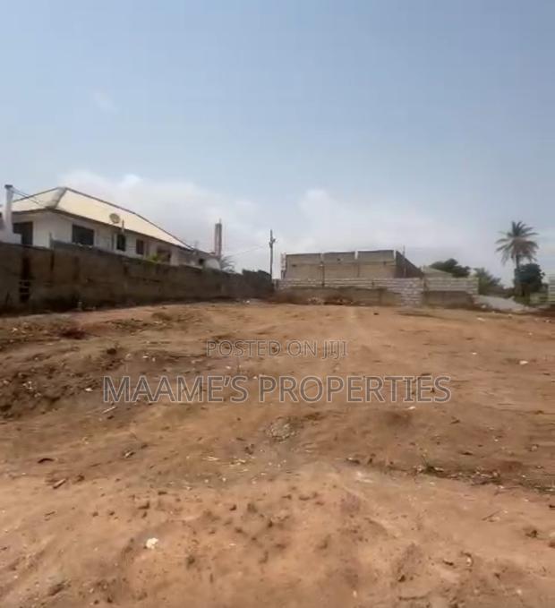 1 N Half Beach Front Land at Kokrobite, $ Negotiable · Photo 2
