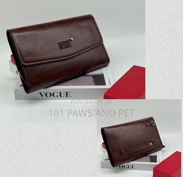 Mont Blanc Purse · Photo 3