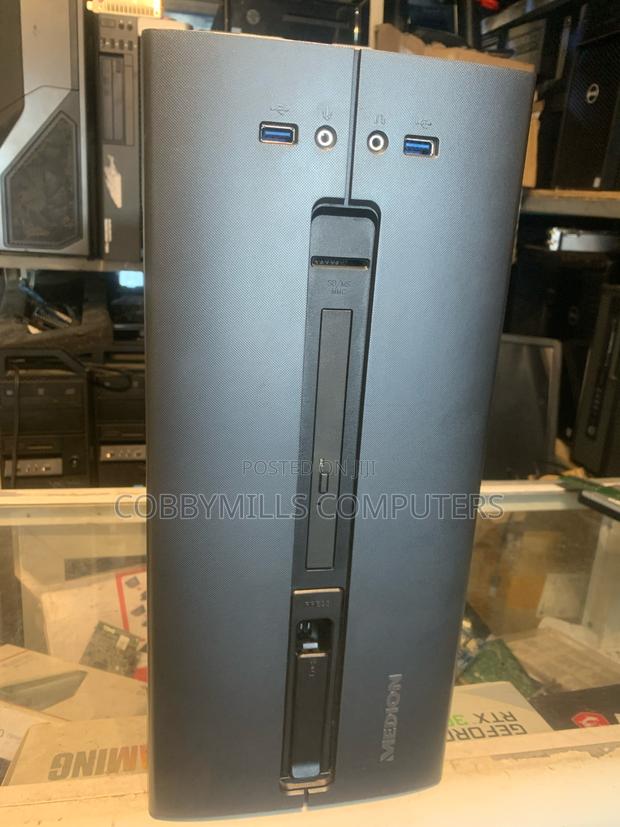 Desktop Computer 8GB AMD Ryzen 3 HDD+SSD 128GB