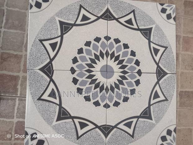 Deco Compound Tiles · Photo 3