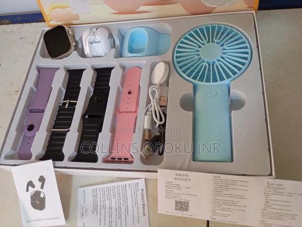 D96 Plus Smartwatch With Mini Hand Fan Earbud Set - Blue photo 6