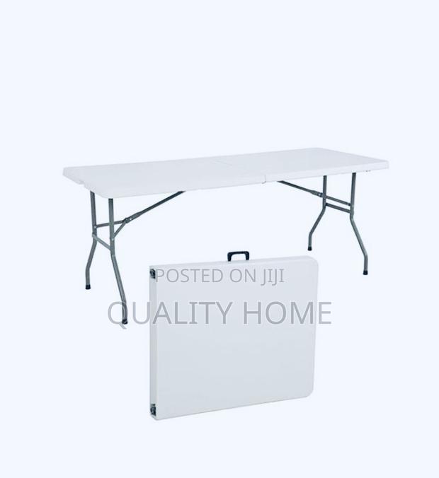 Foldable Rental Table · Photo 2