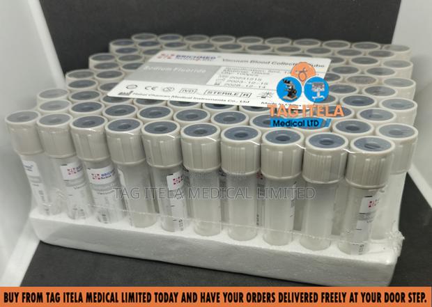 Edta Tube (Ash) · Photo 3