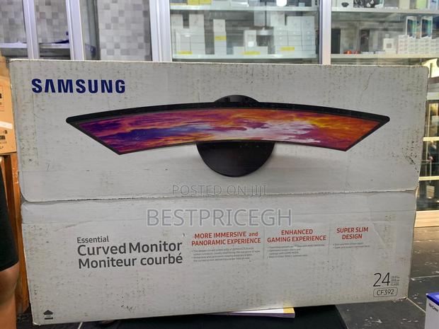 Samsung Curved Monitor 24 Inches · Photo 4