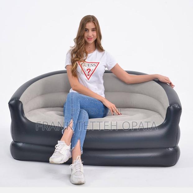 Air Sofa for Indoor/Outdoor With Rechargeable Pump photo 2