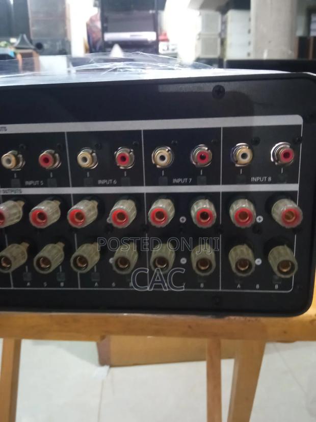 Control4 Multichannel 8 Zone Amplifier photo 10
