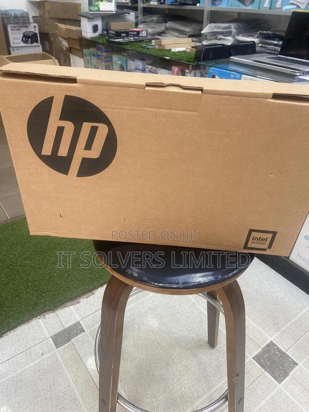 Laptop Box · Photo 4