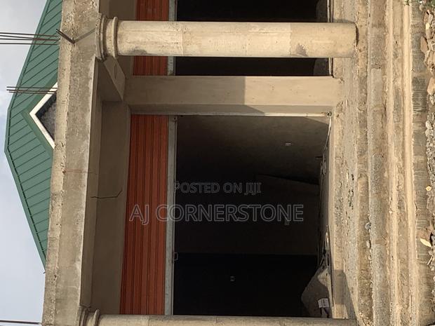 Newly Built Shops for Rent Satellite · Photo 3