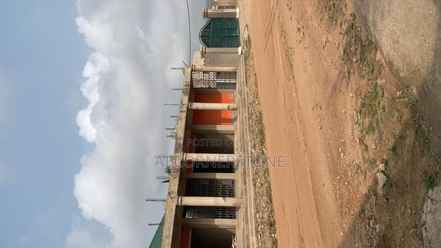 Newly Built Shops for Rent Satellite · Photo 2